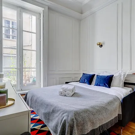 Bnbnova - Heart Of Le Marais Paryż