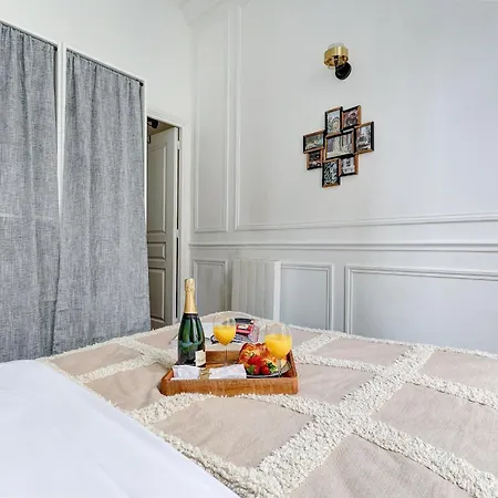Apartment Bnbnova - Heart Of Le Marais Paris